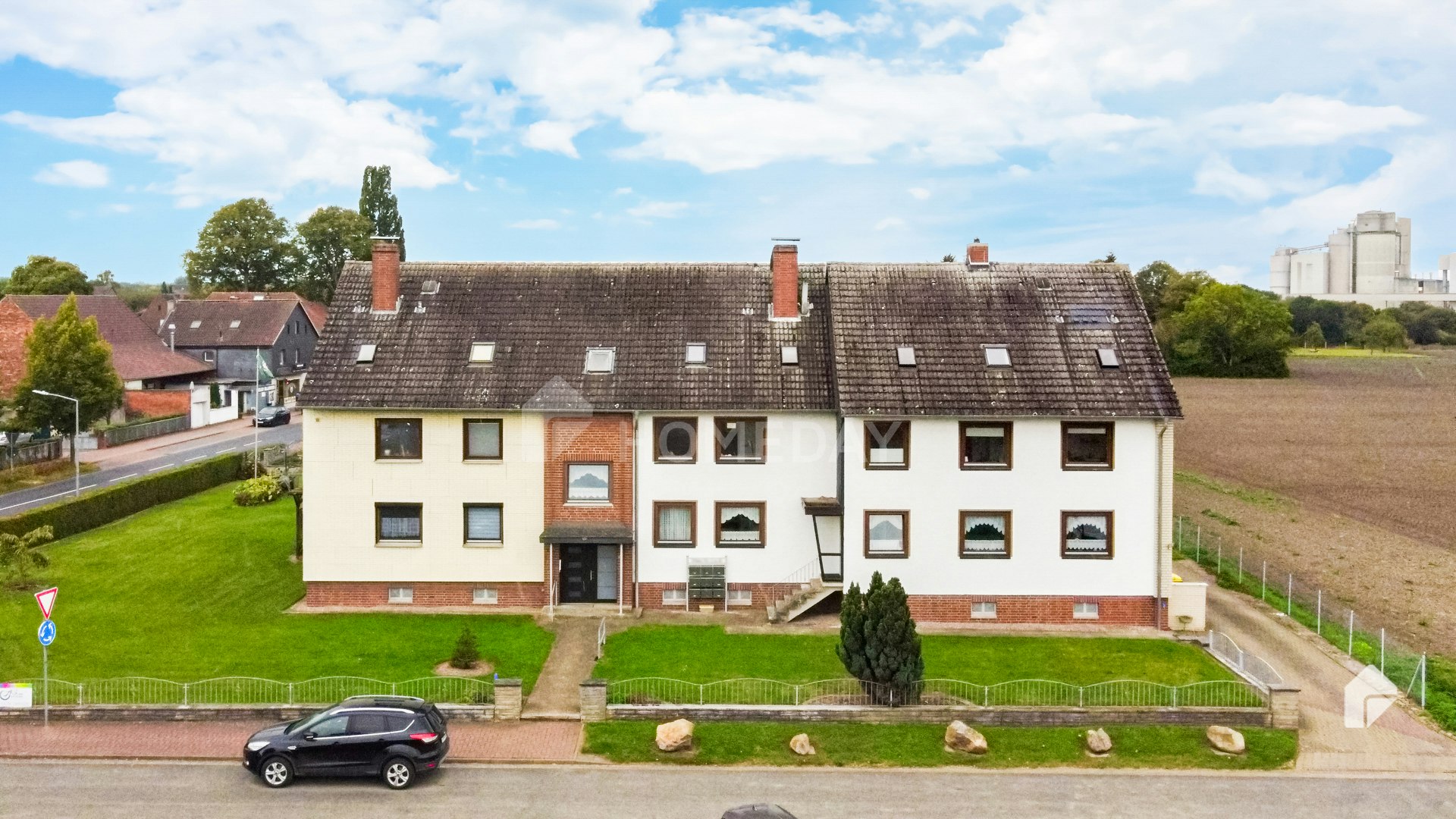 Mehrfamilienhaus zum Kauf 1.190.000 € 18 Zimmer 552 m²<br/>Wohnfläche 1.994 m²<br/>Grundstück Höver Sehnde 31319