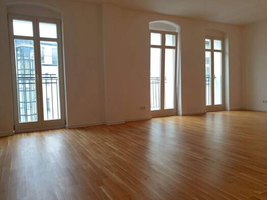 Wohnung zur Miete 965 € 1 Zimmer 45,8 m² Geschoss 4/5 frei ab sofort Frankfurter Allee 55 A Friedrichshain Berlin 10247