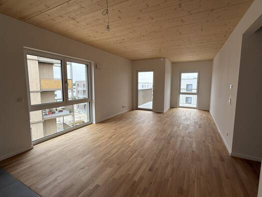 Wohnung zur Miete - Erstbezug 1.355 € 3 Zimmer 79,7 m² Geschoss 3/3 frei ab 01.10.2026 Buckow Neukölln 12349