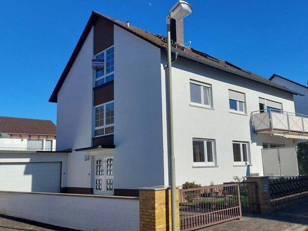 Mehrfamilienhaus zum Kauf 780.000 € 9 Zimmer 288,9 m² 477 m² Grundstück Kahl am Main 63796