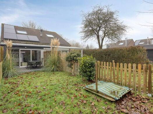 Ferienhaus zum Kauf provisionsfrei 189.000 € 4 Zimmer 54 m² 83 m² Grundstück frei ab sofort Bruinisse 4311NP