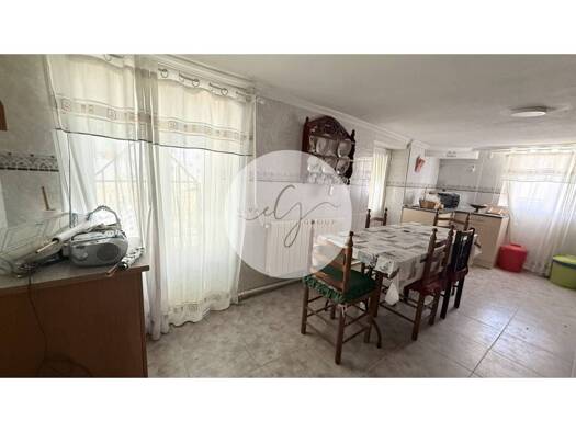 Villa zum Kauf 89.900 € 7 Zimmer 420 m² 265 m² Grundstück Villaverde de Medina 47465
