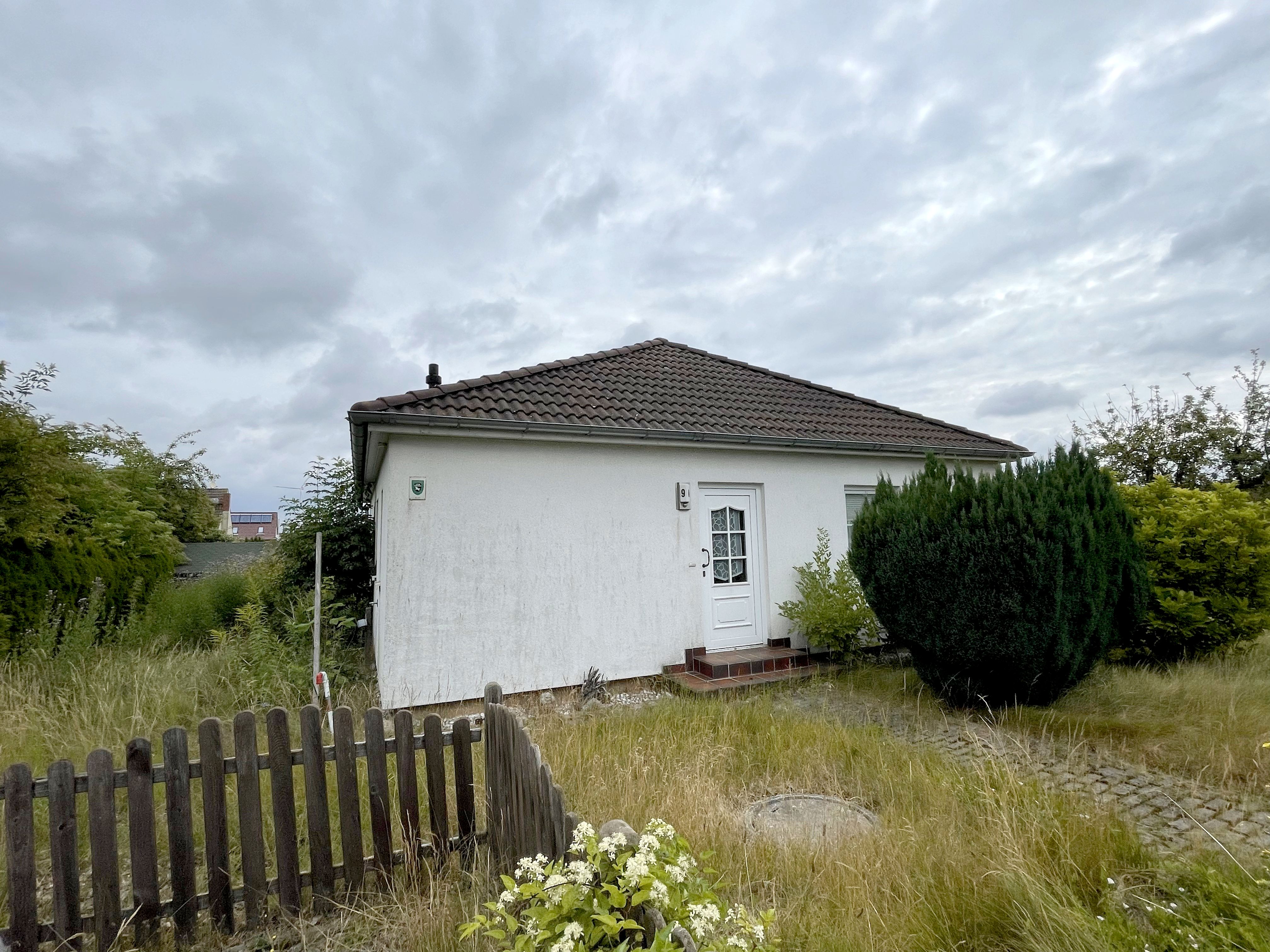 Bungalow zum Kauf 160.000 € 4 Zimmer 101,5 m²<br/>Wohnfläche 705 m²<br/>Grundstück Bietikow Uckerfelde 17291