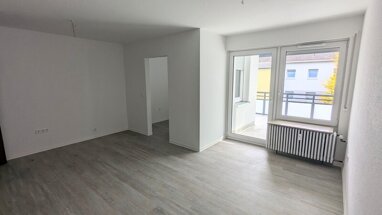 Wohnung zur Miete 440 € 1,5 Zimmer 44 m² 2. Geschoss frei ab 08.12.2024 Kantstr. 16 Blumberg Blumberg 78176