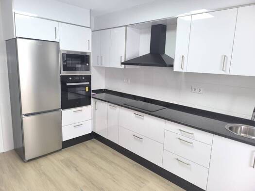Wohnung zum Kauf 195.000 € 4 Zimmer 140 m² 3. Geschoss Ferrol 15404