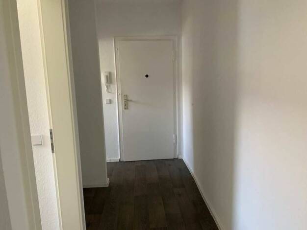 Wohnung zur Miete 423 € 4 Zimmer 67,5 m² 3. Geschoss frei ab 20.10.2026 Hans-Weigel-Straße 5 Engelsdorf Ost 04319