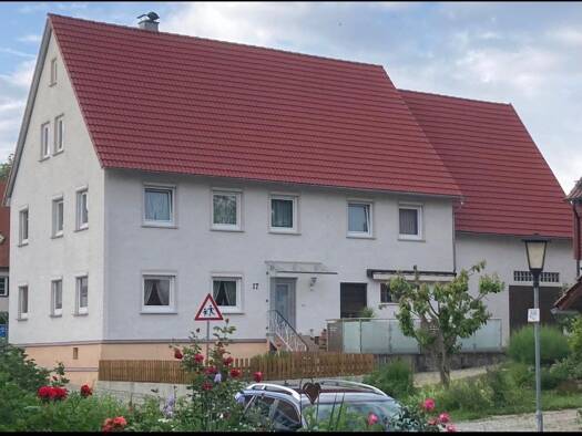 Einfamilienhaus zur Miete 1.400 € 5 Zimmer 170 m² frei ab sofort Oberkirchberg Illerkirchberg 89171
