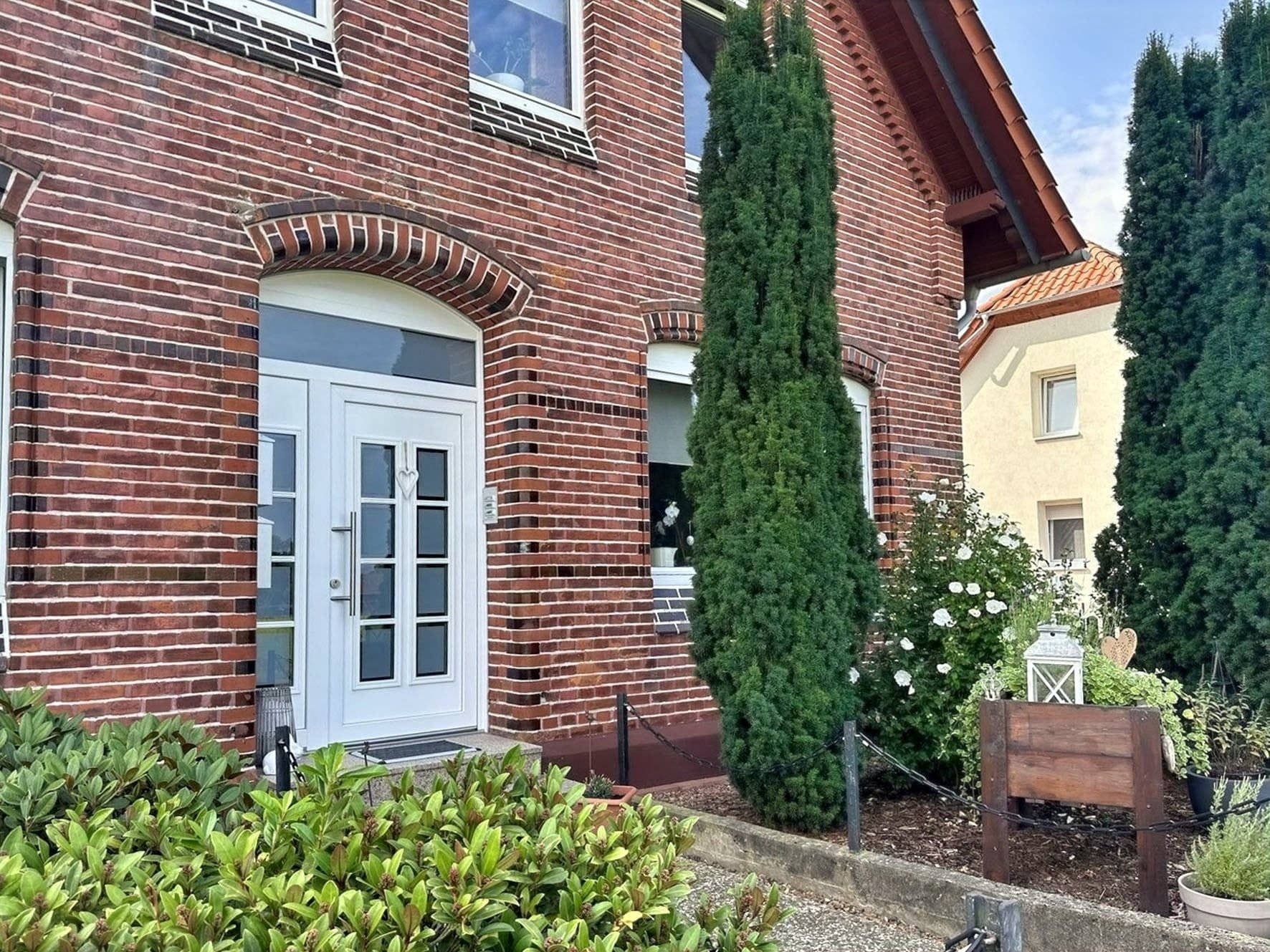 Einfamilienhaus zum Kauf 349.000 € 10 Zimmer 160 m²<br/>Wohnfläche 2.090 m²<br/>Grundstück Klein Heidorn Wunstorf 31515