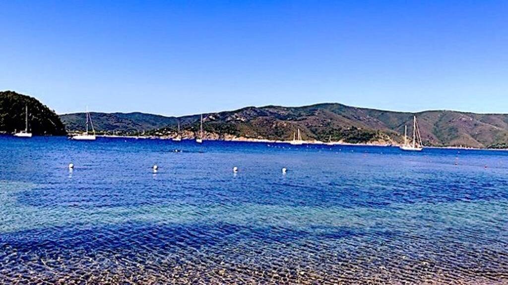 Einfamilienhaus zum Kauf 2.000.000 € 8 Zimmer 250 m² 1.500 m² Grundstück Isola d´Elba 57034