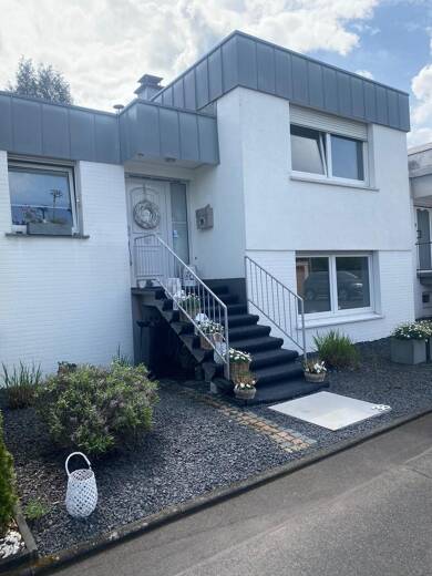 Haus zum Kauf provisionsfrei 590.000 € 5 Zimmer 115 m² 247 m² Grundstück Königsdorf Frechen 50226