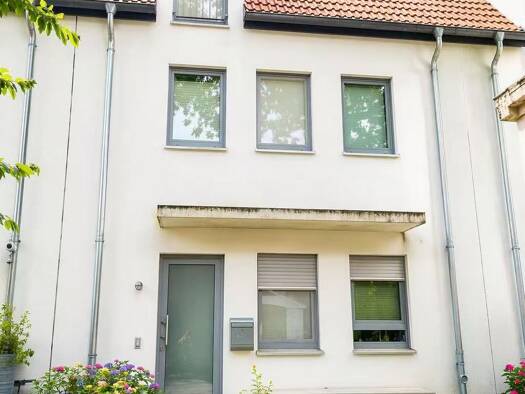 Reihenhaus zur Miete 1.650 € 4 Zimmer 120 m² 136 m² Grundstück frei ab 15.08.2026 Habenhausen Süd 28279