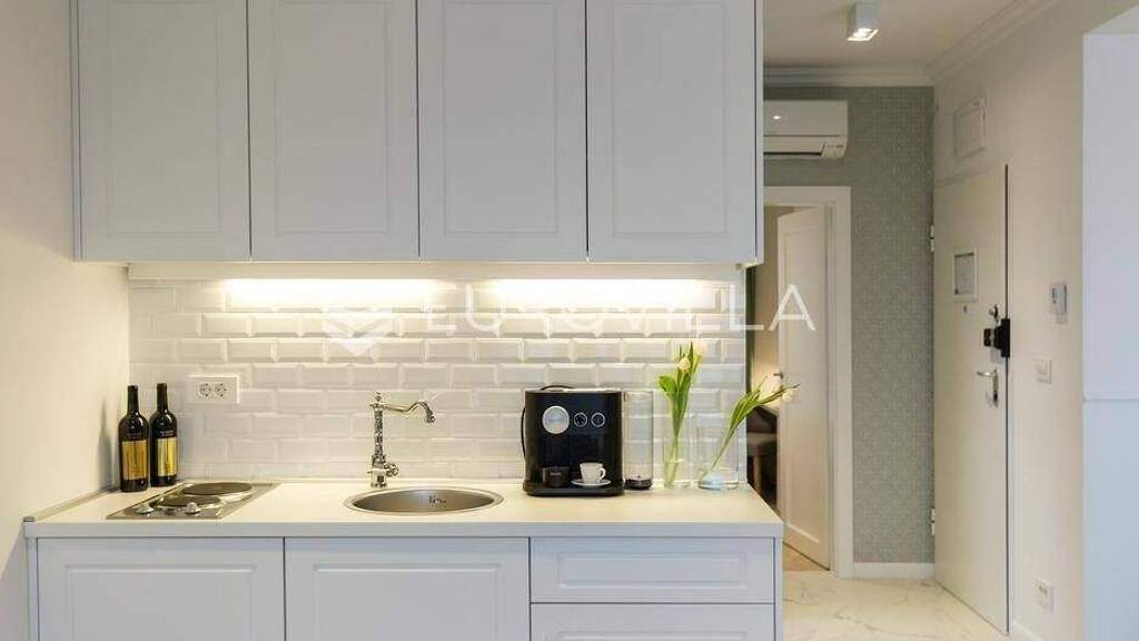 Studio zur Miete 850 € 1 Zimmer 50 m² 1. Geschoss Kustosija Gornji Stenjevec