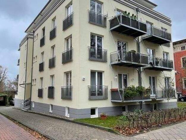 Wohnung zur Miete 950 € 2 Zimmer 81 m² 2. Geschoss frei ab sofort Sarnowstraße 19a Kniepervorstadt Stralsund 18435