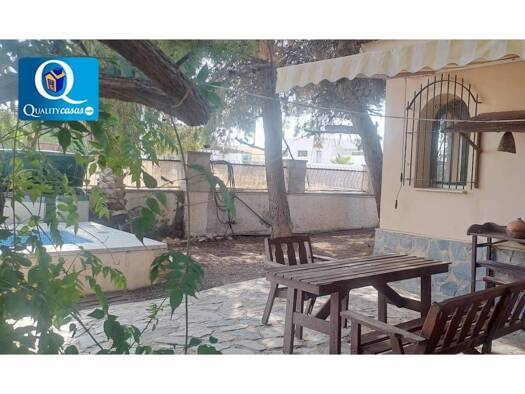Villa zum Kauf 390.000 € 4 Zimmer 130 m² 630 m² Grundstück Sant Vicent del Raspeig / San Vicente del Raspeig 03110