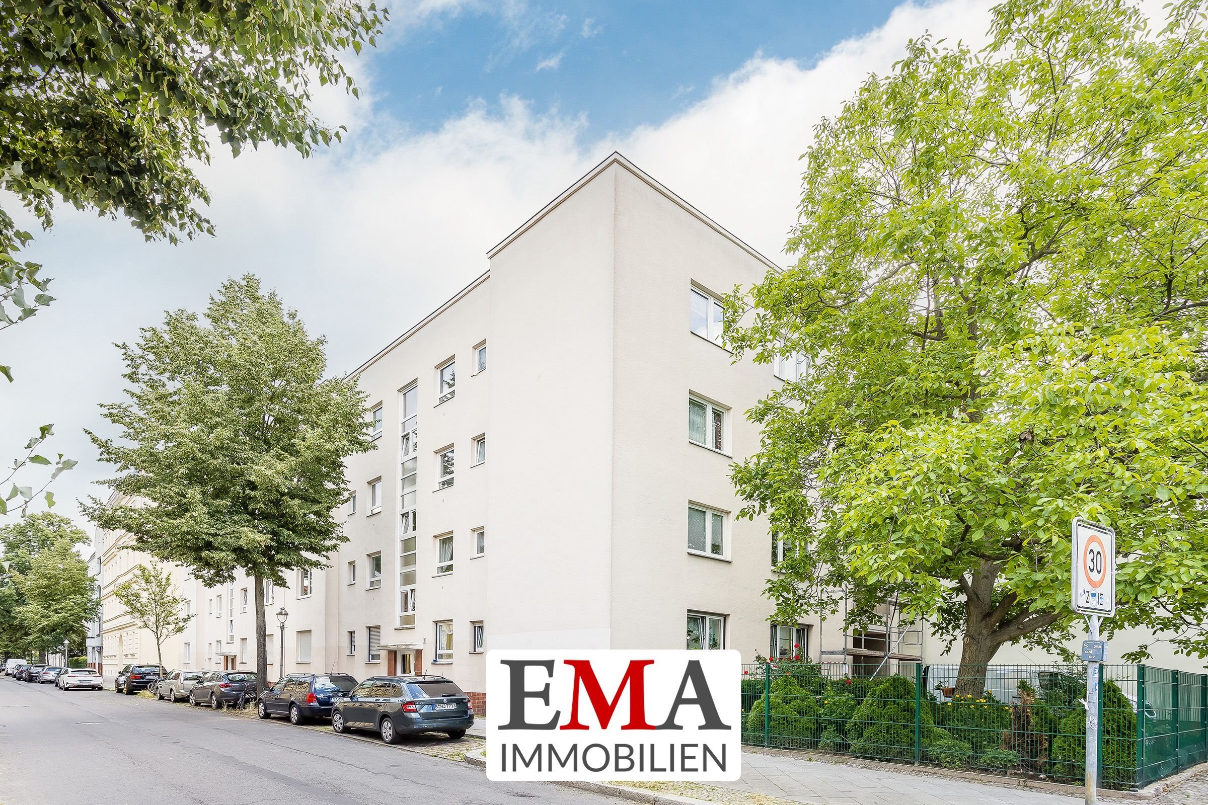 Wohnung zum Kauf 190.000 € 2 Zimmer 49,4 m²<br/>Wohnfläche Spandau Berlin 13585