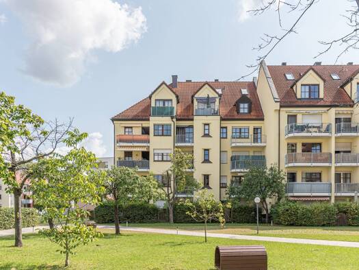 Wohnung zur Miete 763 € 3 Zimmer 75,5 m² 3. Geschoss frei ab 01.12.2026 Renatastraße 13 Nikola Landshut 84034