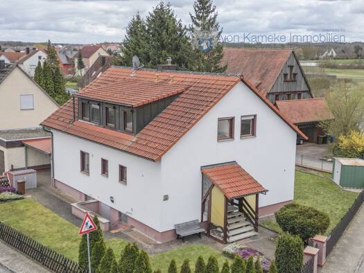 Mehrfamilienhaus zum Kauf 550.000 € 6 Zimmer 156,3 m² 568 m² Grundstück frei ab sofort Großenseebach 91091