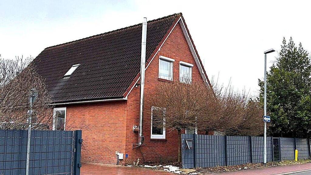 Einfamilienhaus zum Kauf 249.500 € 4 Zimmer 120 m² 1.242 m² Grundstück Westrhauderfehn Rhauderfehn 26817