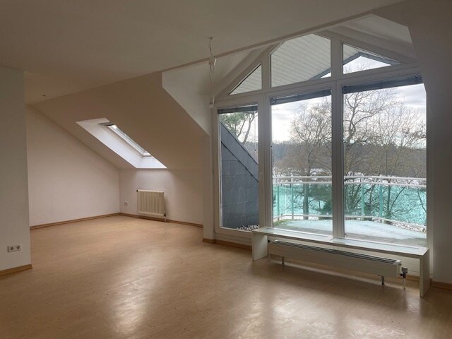 Wohnung zum Kauf 269.000 € 2 Zimmer 75,2 m²<br/>Wohnfläche 3.<br/>Geschoss ab sofort<br/>Verfügbarkeit Heiderhof Bonn 53177