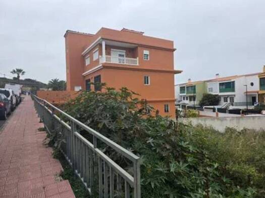 Wohn- und Gewerbegrundstück zum Kauf 200.000 € Carretera General Valleguerra, 176 San Cristóbal de La Laguna 38270