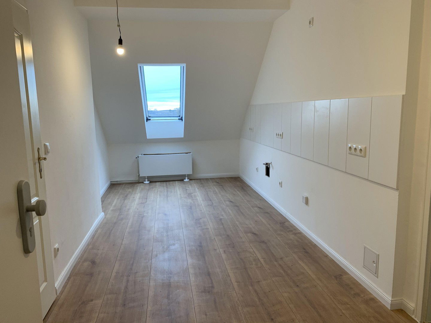 Wohnung zur Miete 840 € 4,5 Zimmer 82 m²<br/>Wohnfläche 3.<br/>Geschoss 01.04.2025<br/>Verfügbarkeit Trauerberg Neustadt Brandenburg an der Havel 14776