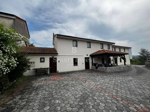 Haus zum Kauf 990.000 € 6 Zimmer 750 m² Šapjane, Matulji Matulji 51211