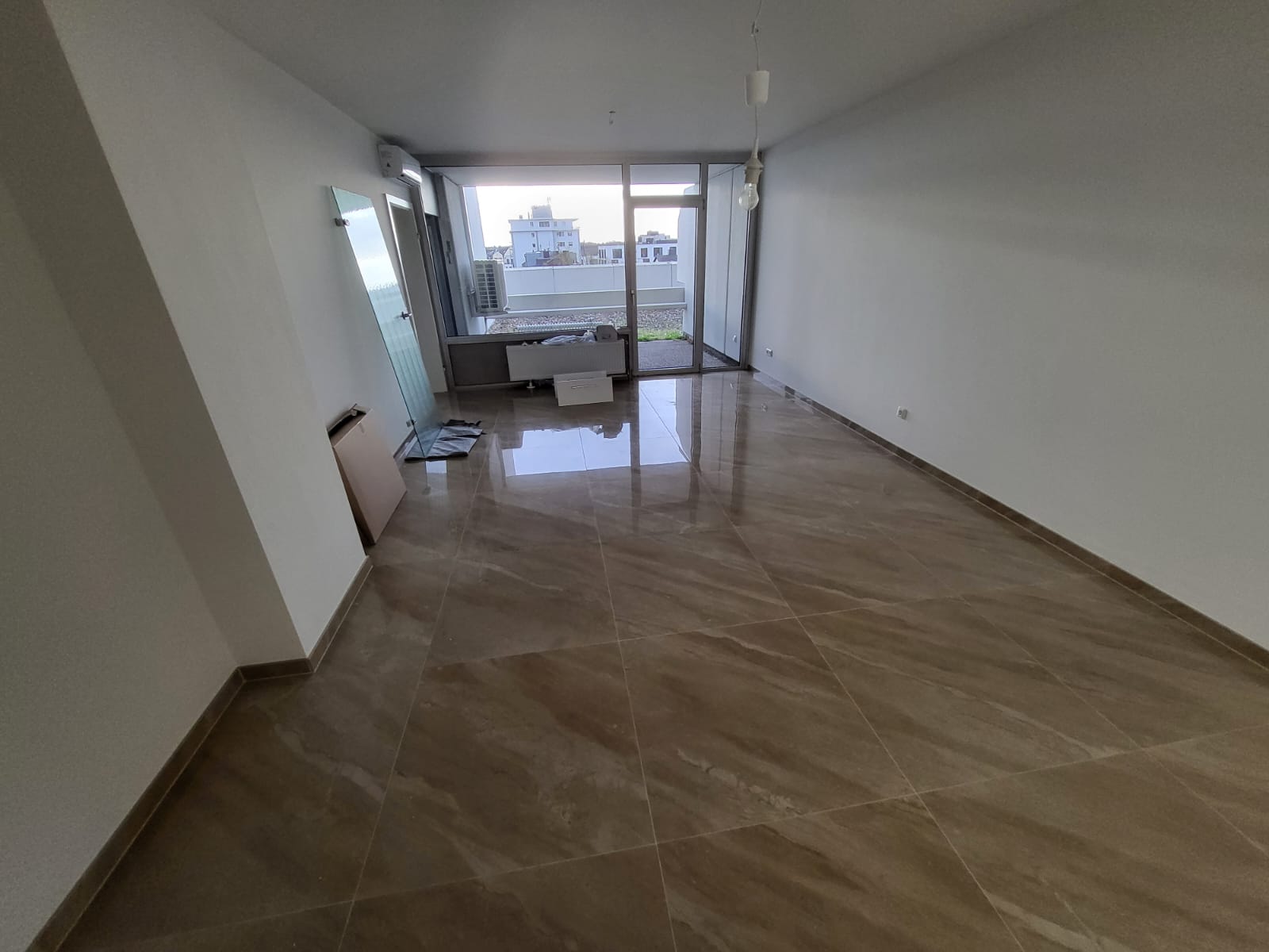 Wohnung zur Miete 1.240 € 3 Zimmer 96 m²<br/>Wohnfläche 3.<br/>Geschoss 01.01.2025<br/>Verfügbarkeit Rodenkirchen Köln 50996