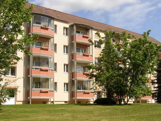 Wohnung zur Miete 385 € 3 Zimmer 63,1 m² 3. Geschoss frei ab 01.11.2026 A.-S.-Makarenko-Straße 14 Bieblach Gera 07546