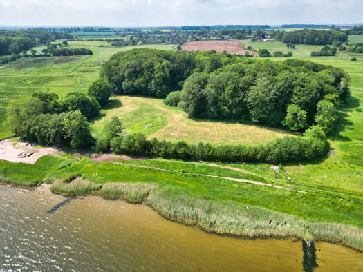 Land-/Forstwirtschaft zum Kauf 516.000 € 11.355 m² Grundstück Ulsnis 24897
