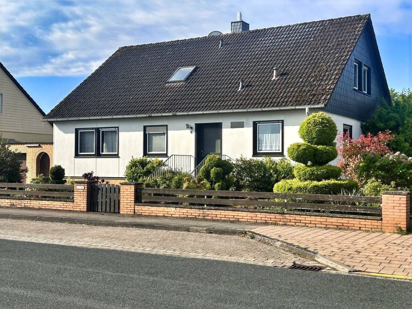 Einfamilienhaus zum Kauf - Ansicht 2