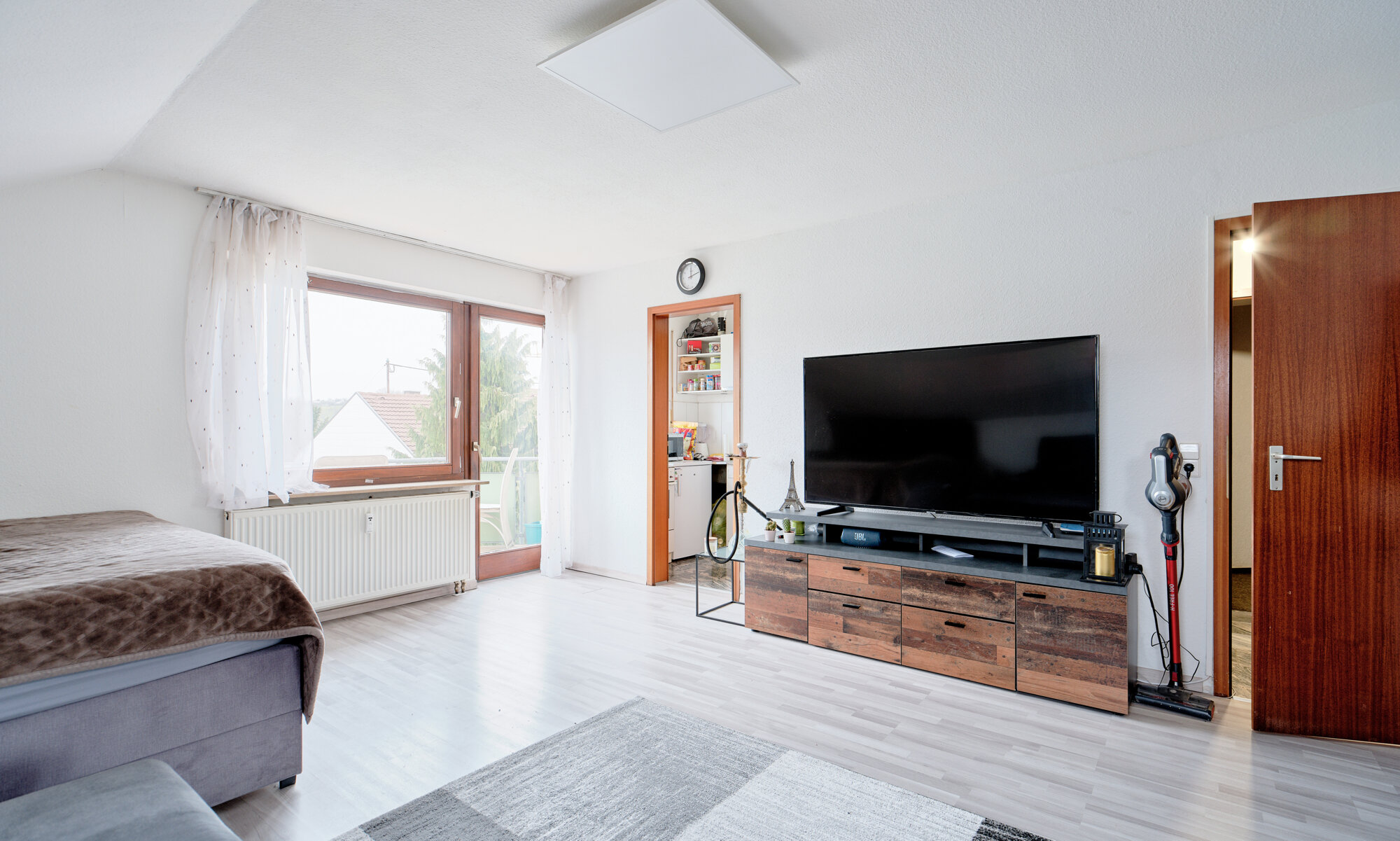 Wohnung zum Kauf 130.000 € 1 Zimmer 32 m²<br/>Wohnfläche Ost Kirchheim-Jesingen 73230