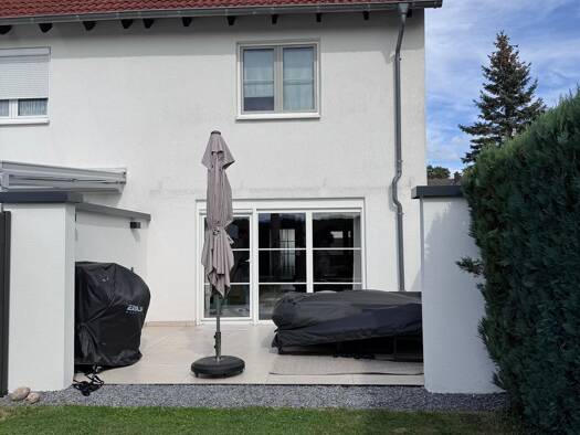 Doppelhaushälfte zur Miete 1.450 € 5 Zimmer 134 m² 218 m² Grundstück frei ab 15.11.2026 Beeden Homburg 66424