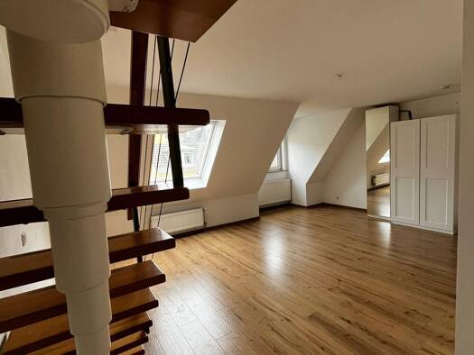 Maisonette zur Miete 1.285 € 3 Zimmer 94 m² Geschoss 4/5 frei ab sofort Pempelfort Düsseldorf 40477