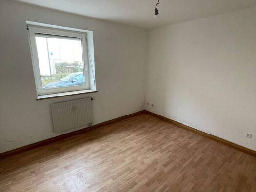 Wohnung zur Miete 335 € 2 Zimmer 45,8 m² EG frei ab 01.03.2026 Max-Schlosser-Str. 12 Amberg 92224