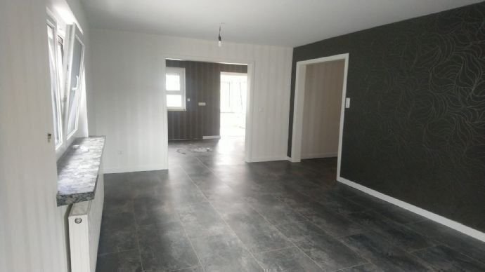 Einfamilienhaus zum Kauf 330.000 € 4 Zimmer 122 m²<br/>Wohnfläche 455 m²<br/>Grundstück ab sofort<br/>Verfügbarkeit Soltau Soltau 29614