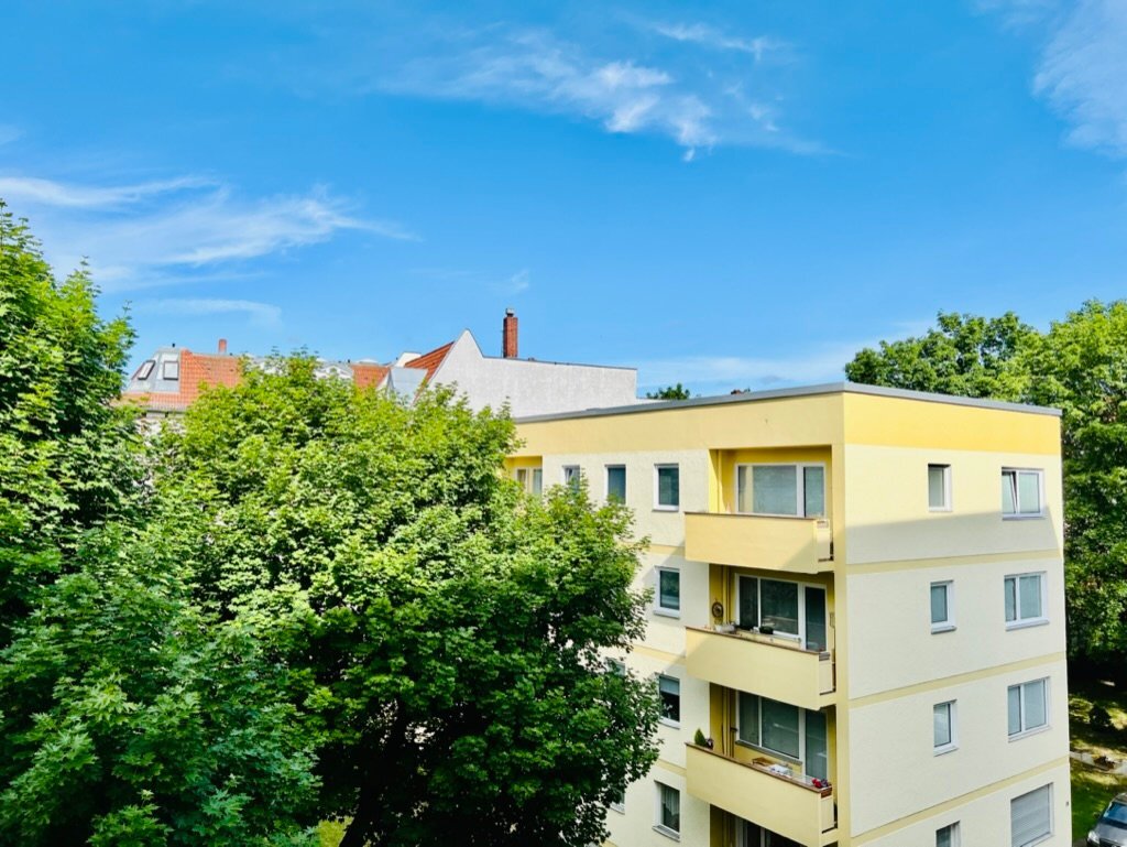 Wohnung zum Kauf 320.000 € 3,5 Zimmer 92 m²<br/>Wohnfläche 3.<br/>Geschoss Steglitz Berlin 12167