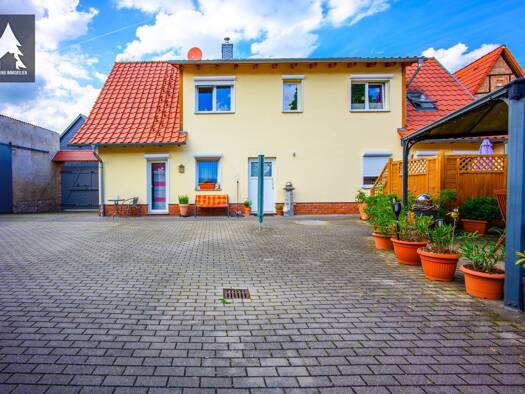 Mehrfamilienhaus zum Kauf 333.000 € 6 Zimmer 200 m² 723 m² Grundstück Neustädter Straße 3 Hoym Seeland 06467
