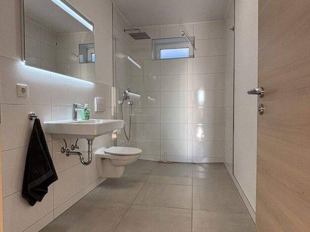 Wohnung zur Miete 920 € 3 Zimmer 81,8 m² EG frei ab sofort Treschklinger Str. 57 Bonfeld Bad Rappenau - Bonfeld 74906