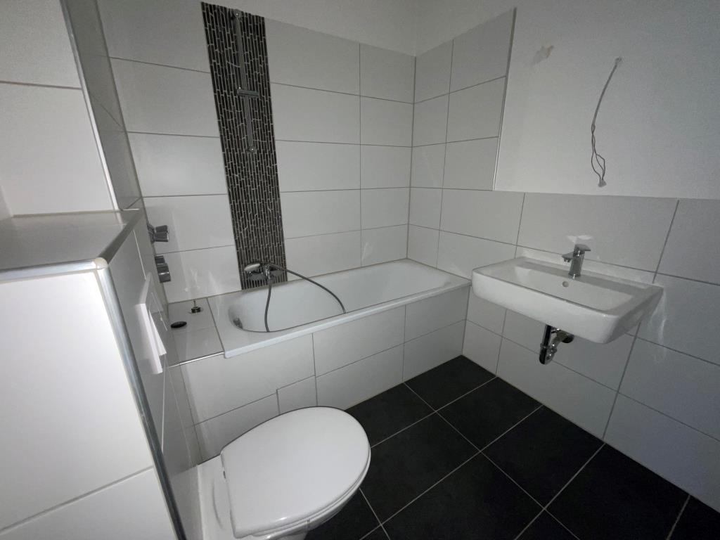 Wohnung zur Miete 399 € 3 Zimmer 58,1 m²<br/>Wohnfläche EG<br/>Geschoss Paul-Hug-Straße 25 Innenstadt Wilhelmshaven 26382