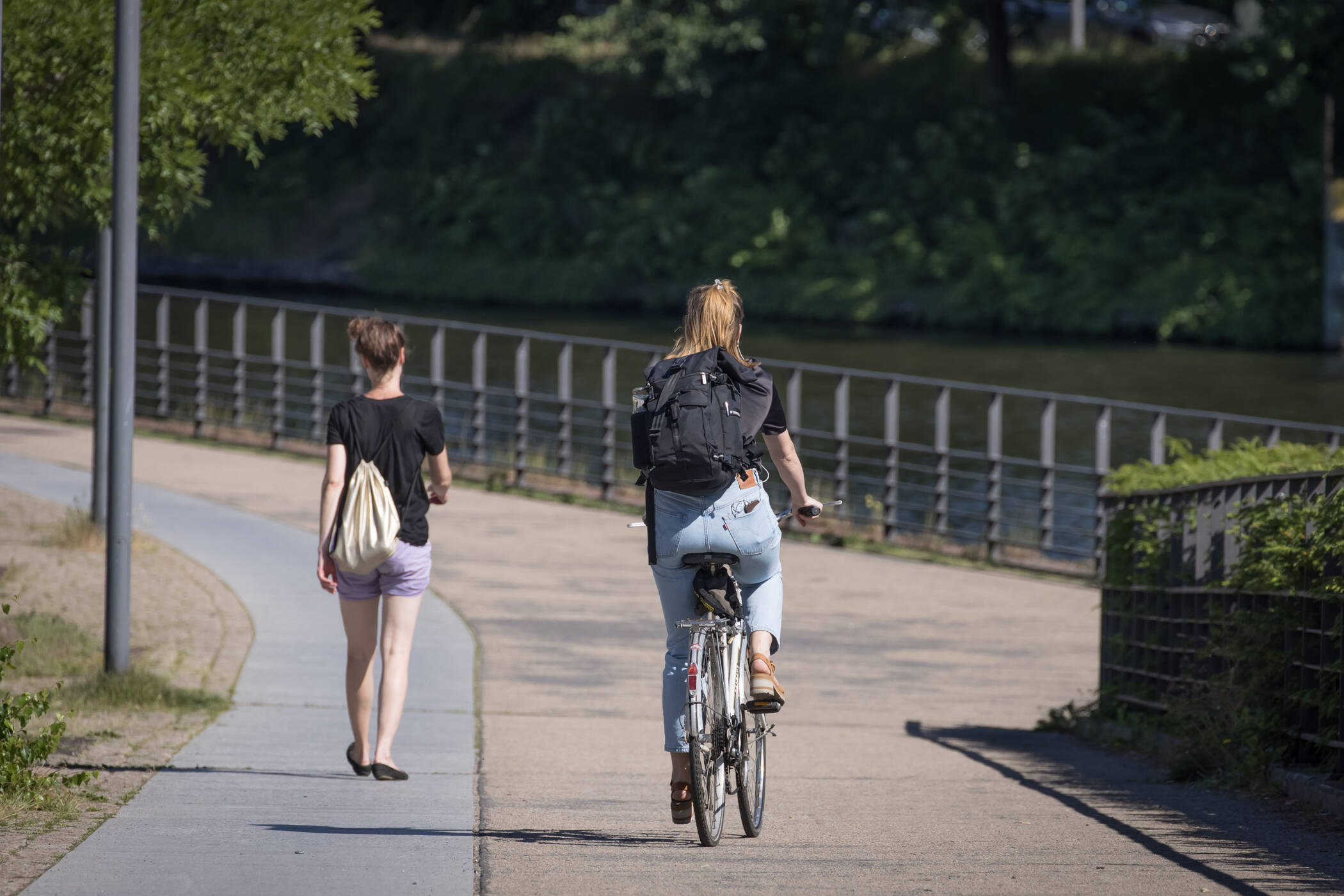 Erstbezug nach individueller Sanierung: Stuck-Altbau mit Tiergarten Blick - provisionsfrei - – Lüneburger Straße 28, 10557 Berlin – Vorschaubild 27
