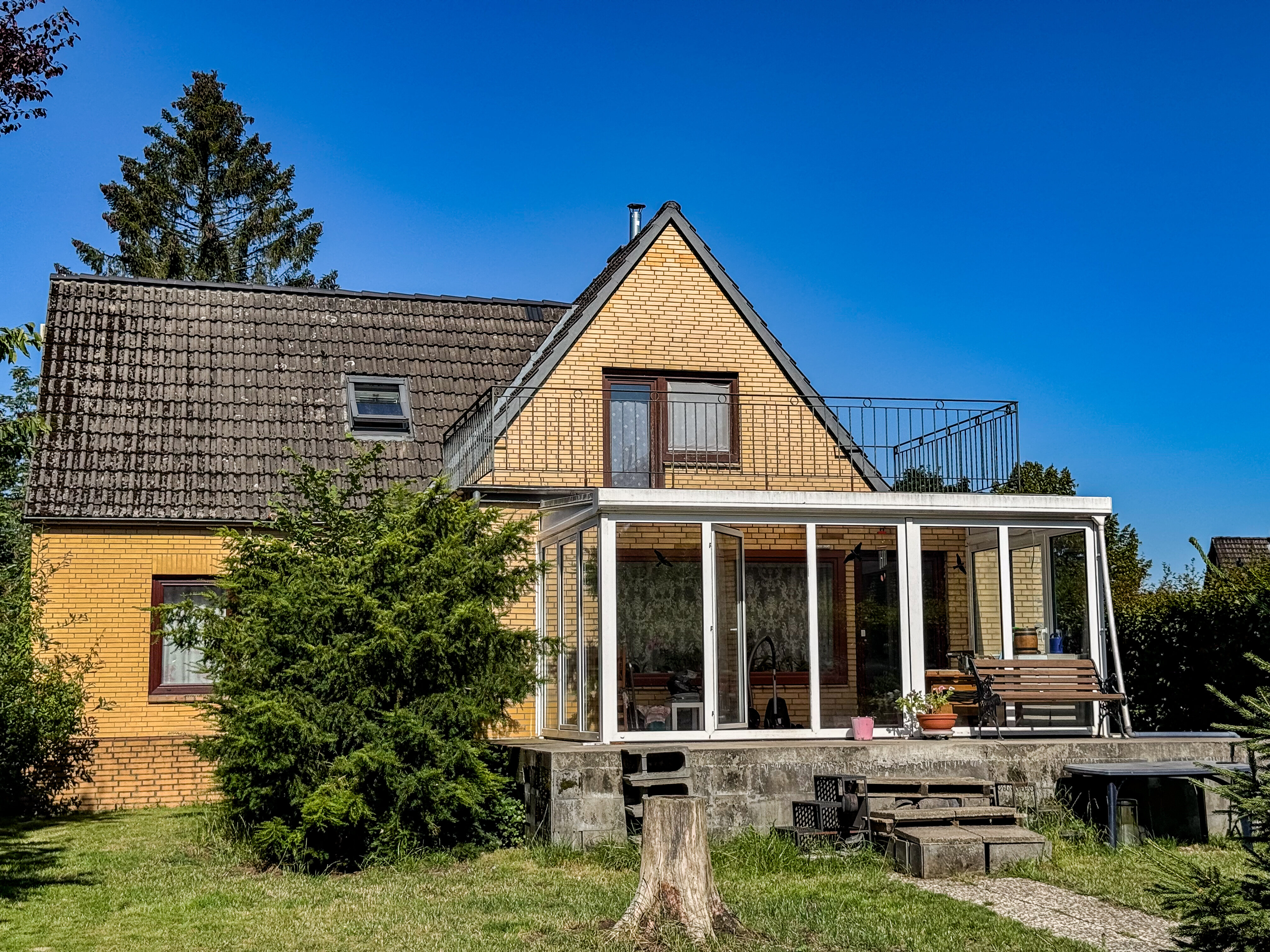 Einfamilienhaus zum Kauf 630.000 € 6 Zimmer 154 m²<br/>Wohnfläche 865 m²<br/>Grundstück 01.01.2025<br/>Verfügbarkeit Garstedt Norderstedt 22848