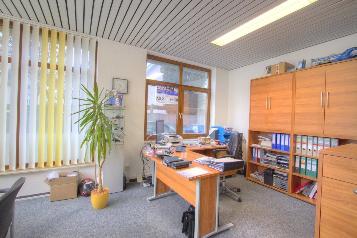 Bürofläche zur Miete 750 € 2,5 Zimmer 103 m²<br/>Bürofläche Untergruppenbach Untergruppenbach 74199