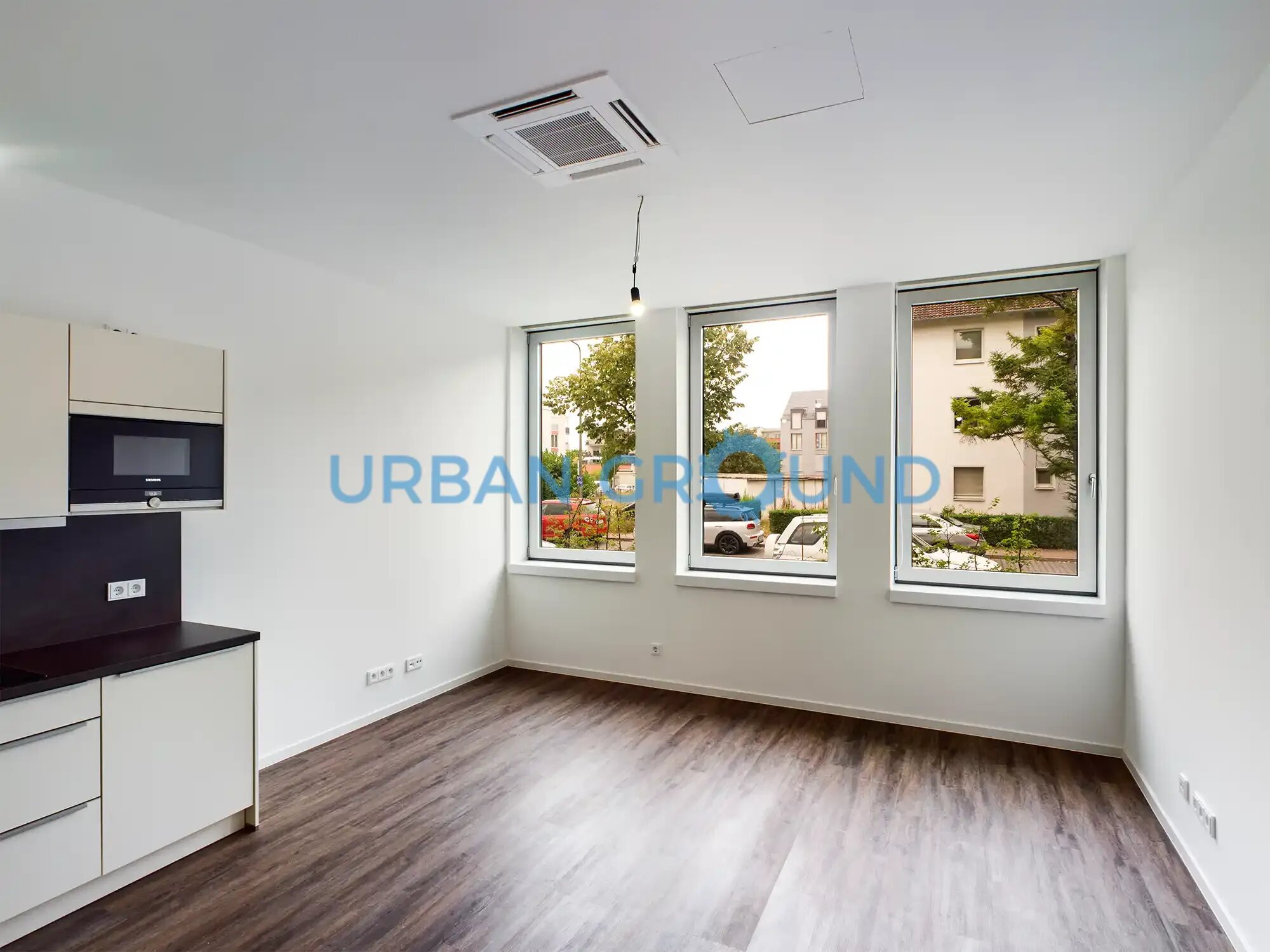 Studio zur Miete 899 € 1 Zimmer 27,5 m²<br/>Wohnfläche EG<br/>Geschoss 01.03.2025<br/>Verfügbarkeit Elbinger Straße Bockenheim Frankfurt am Main 60487