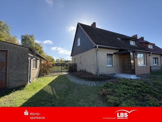 Doppelhaushälfte zum Kauf provisionsfrei 160.000 € 3 Zimmer 104 m² 1.199 m² Grundstück Rechlin Rechlin 17248