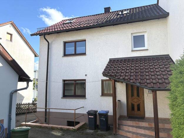 Doppelhaushälfte zum Kauf 430.000 € 3,5 Zimmer 86 m² 387 m² Grundstück frei ab sofort Ost Sindelfingen 71065