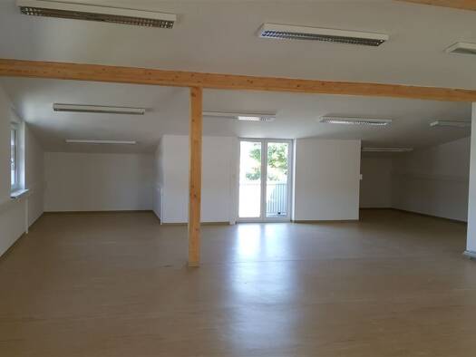 Bürofläche zur Miete 1.190 € 170 m² Bürofläche Hausen-Arnsbach Neu-Anspach 61267