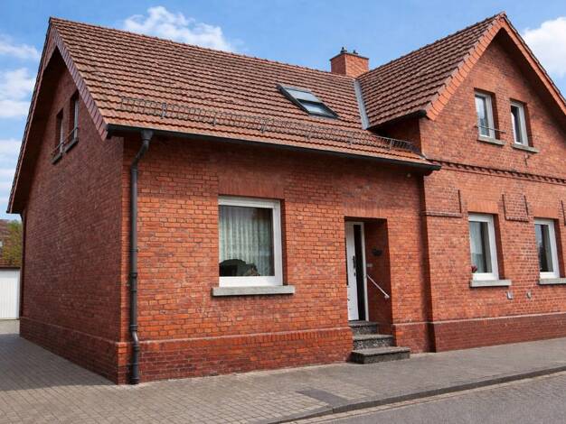 Doppelhaushälfte zum Kauf 179.000 € 4 Zimmer 111,9 m² 298 m² Grundstück Schotthock Rheine 48429