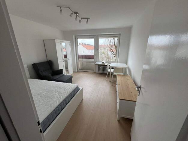 Wohnung zur Miete 1.183 € 1 Zimmer 29 m² 4. Geschoss Bauberger Straße 37 Moosach München 80992