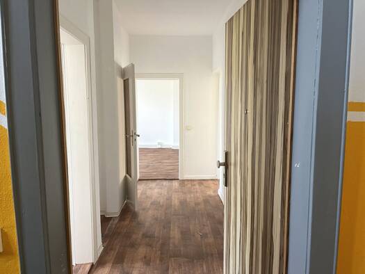 Wohnung zur Miete 289 € 2 Zimmer 59 m² 1. Geschoss Hauptstraße 2a Groß Schacksdorf 03149