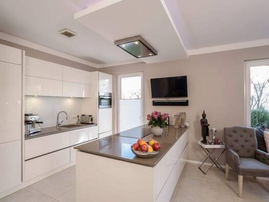 Doppelhaushälfte zum Kauf 482.400 € 5 Zimmer 112,4 m² 280 m² Grundstück Wellingsbüttel Hamburg 22391